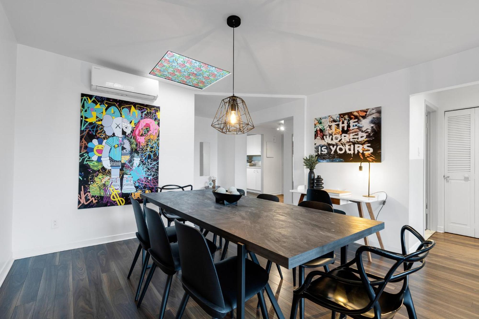 Liv Mtl Soho Aparthotel Montreal Exterior photo
